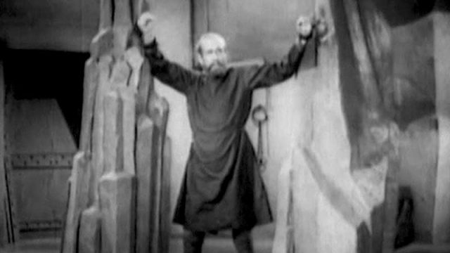 Chapter 4 – The Destroying Ray
